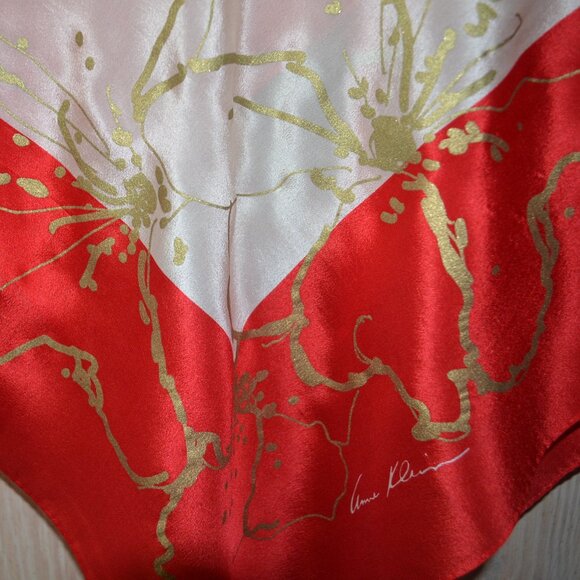 Anne Klein Silk Scarf, Signed, 40 Inches Square, Vintage Cream and Red with Gold - Picture 5 of 10